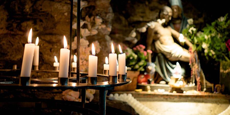 Auf Schmugglerwegen durch Bad Kleinkirchheim Kirche Krypta