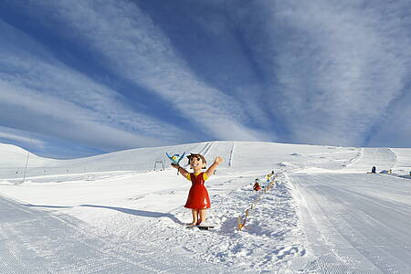 Falkert: &#039;Heidi&#039;s Schnee Alm&#039; 