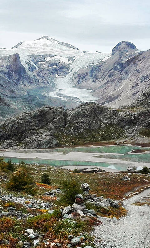 Der Anfang einer Zeitreise_verzauberte Landschaft